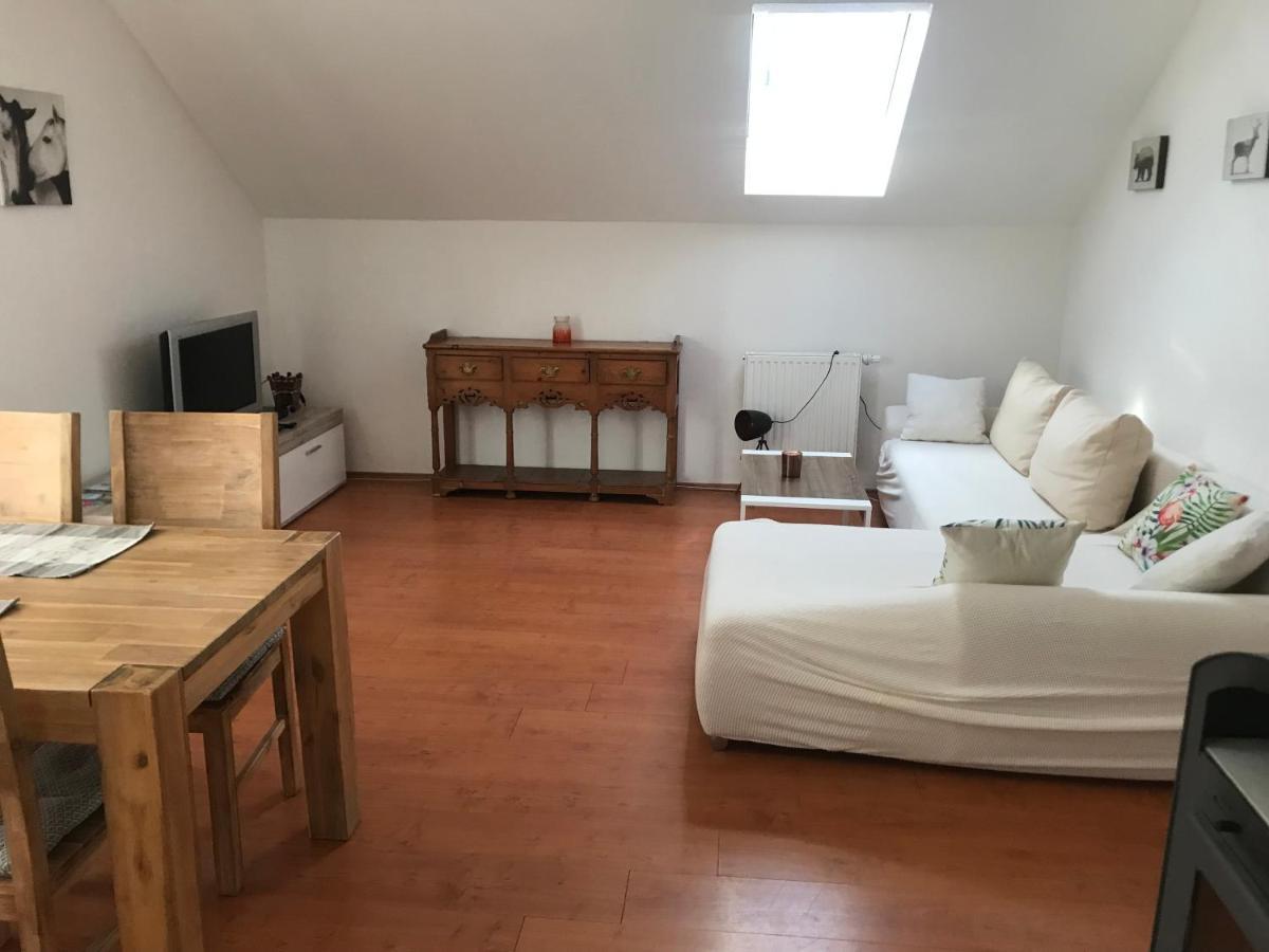 Pfaffing Schoene Ferienwohnung Im Voralpenland מראה חיצוני תמונה